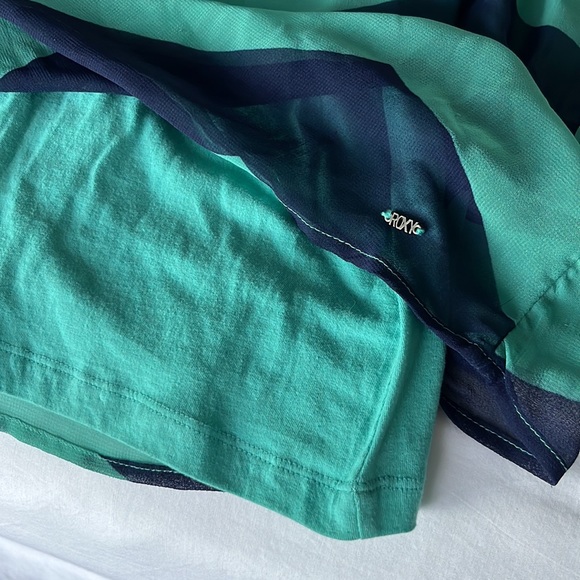 Roxy size s dress with tank dress under sleeve ties - Picture 6 of 6